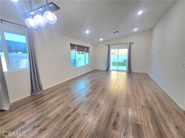 6451 Canyonlands Drive, Jurupa Valley, CA 92509