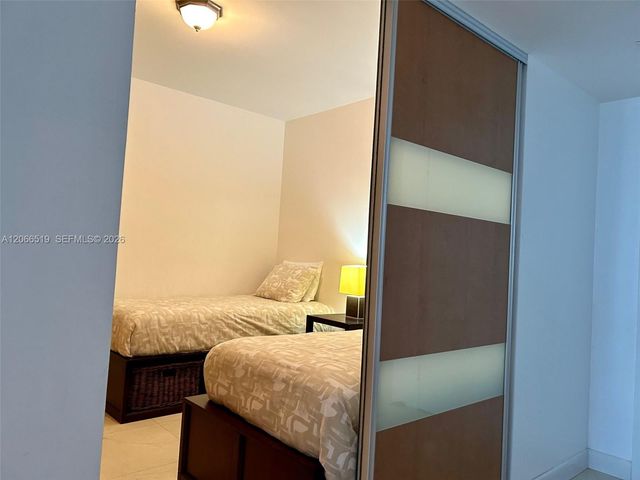 1830 S Ocean Drive 1711, Hallandale Beach, FL 33009