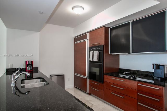 1830 S Ocean Drive 1711, Hallandale Beach, FL 33009