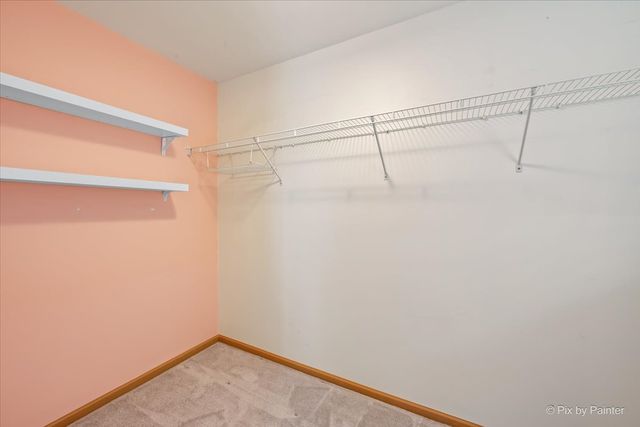 401 Evergreen Circle, Gilberts, IL 60136