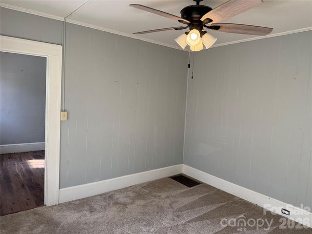 25 Craig Circle, Asheville, NC 28805