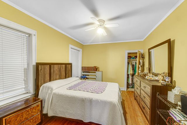 1758 E 72nd Street, Chicago, IL 60649