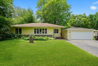 3009 Mary Lane, Mchenry, IL 60050