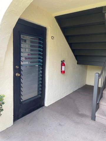5990 Pine Cone Court C-1, Greenacres, FL 33463