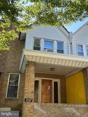 5307 OAKLAND ST, Philadelphia, PA 19124