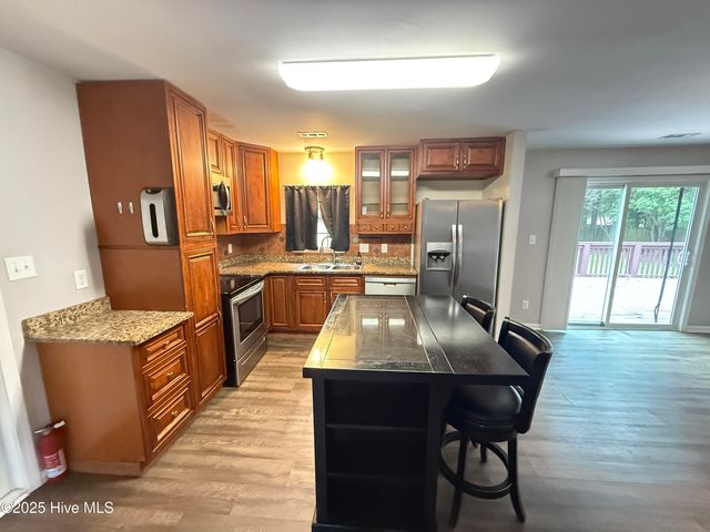 610 Winchester Road, Jacksonville, NC 28546