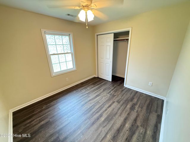 610 Winchester Road, Jacksonville, NC 28546