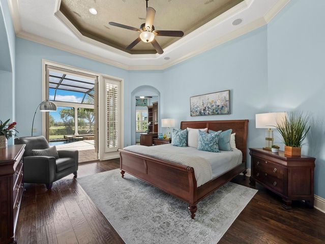 3129 FOUNDERS CLUB DRIVE, Sarasota, FL 34240