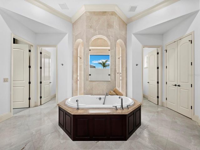 3129 FOUNDERS CLUB DRIVE, Sarasota, FL 34240