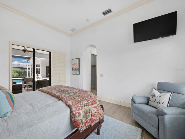 3129 FOUNDERS CLUB DRIVE, Sarasota, FL 34240