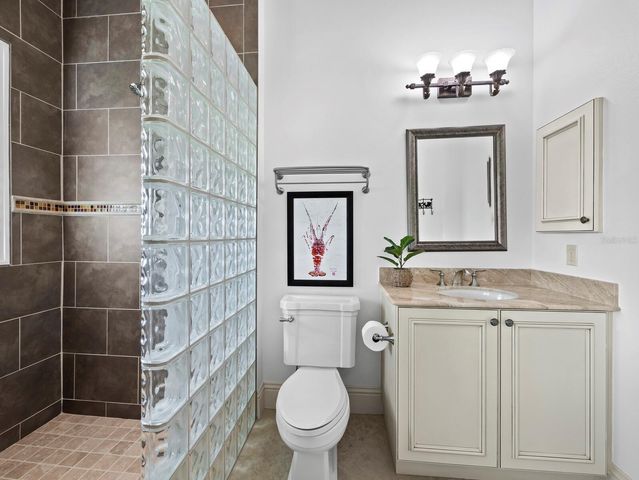 3129 FOUNDERS CLUB DRIVE, Sarasota, FL 34240