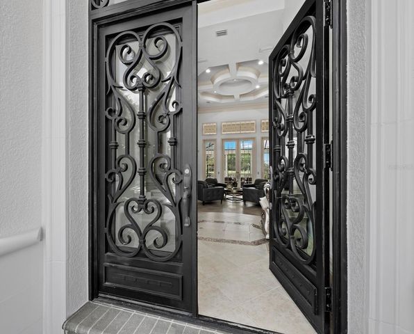 3129 FOUNDERS CLUB DRIVE, Sarasota, FL 34240
