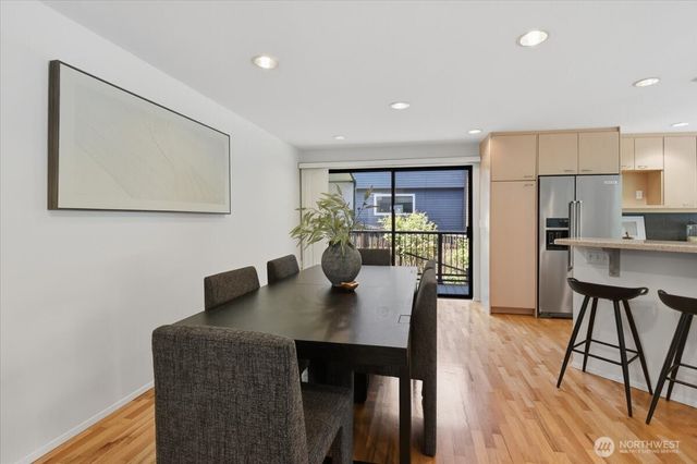 17816 NE 12th Street, Bellevue, WA 98008
