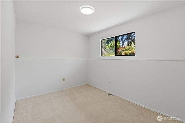 17816 NE 12th Street, Bellevue, WA 98008
