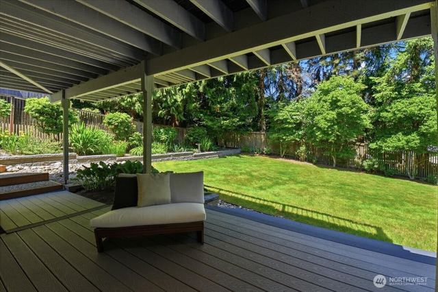17816 NE 12th Street, Bellevue, WA 98008