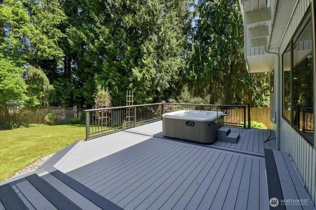 17816 NE 12th Street, Bellevue, WA 98008