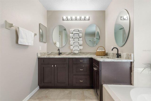 95 FRANKFORD LANE, Palm Coast, FL 32137