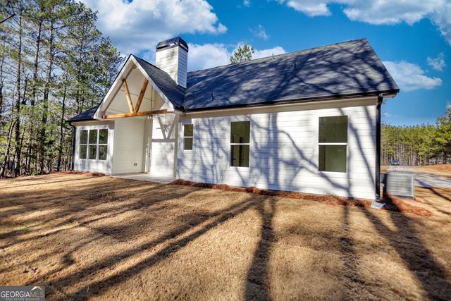 132 Loyd Road, Mansfield, GA 30055