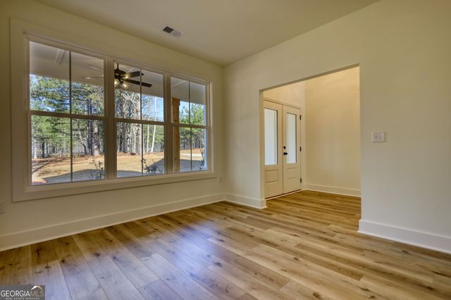 132 Loyd Road, Mansfield, GA 30055