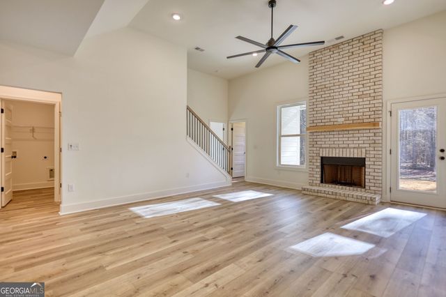 132 Loyd Road, Mansfield, GA 30055