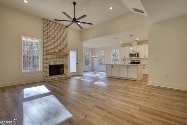 132 Loyd Road, Mansfield, GA 30055