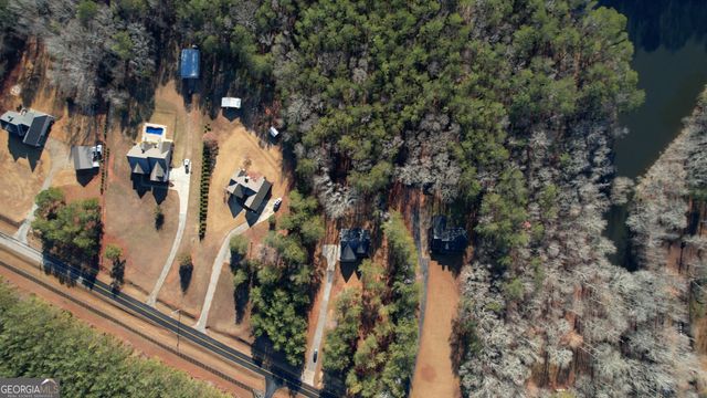 132 Loyd Road, Mansfield, GA 30055