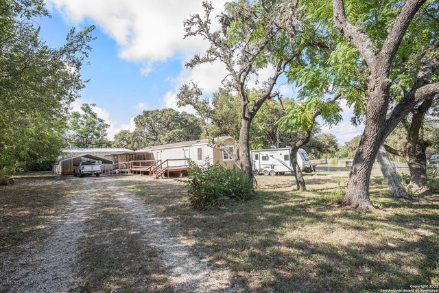 12106 Grapevine, San Antonio, TX 78245