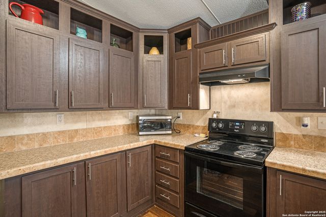 12106 Grapevine, San Antonio, TX 78245