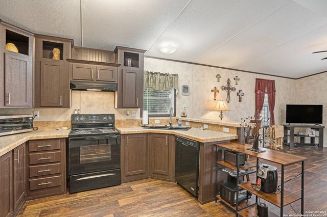 12106 Grapevine, San Antonio, TX 78245