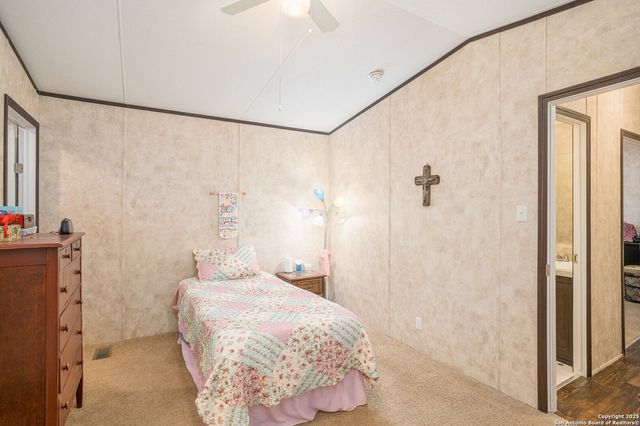 12106 Grapevine, San Antonio, TX 78245