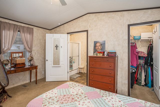 12106 Grapevine, San Antonio, TX 78245