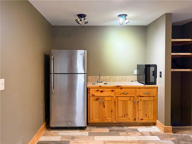 1028 N 600 Road, Baldwin City, KS 66006