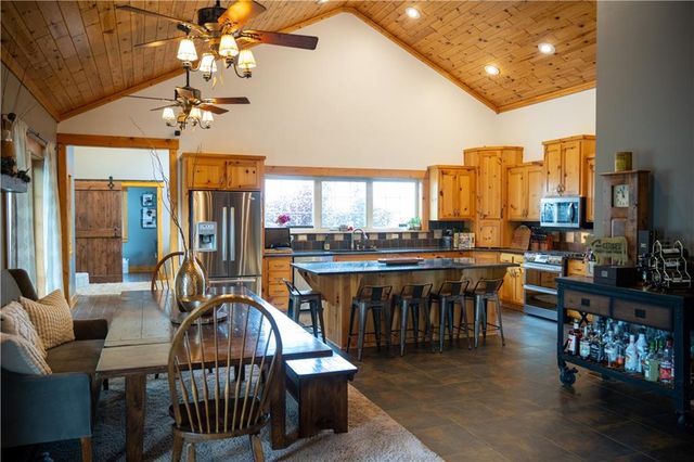 1028 N 600 Road, Baldwin City, KS 66006