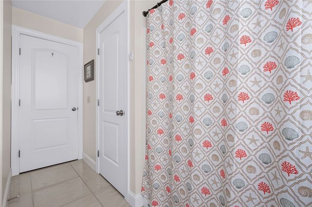 45 Oakwood Avenue, Providence, RI 02909