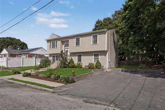 45 Oakwood Avenue, Providence, RI 02909
