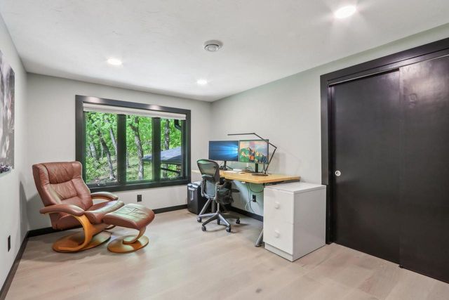 1265 Valley Ridge DRIVE, Brookfield, WI 53005