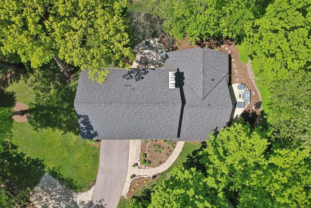 1265 Valley Ridge DRIVE, Brookfield, WI 53005