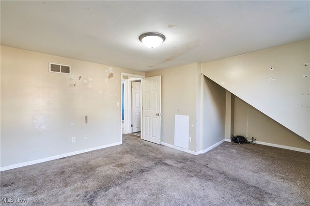 970 Hunt Street, Akron, OH 44306