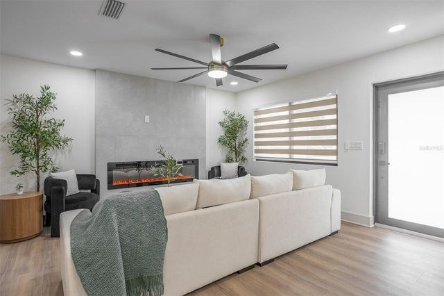 3517 W CHEROKEE AVENUE, Tampa, FL 33611