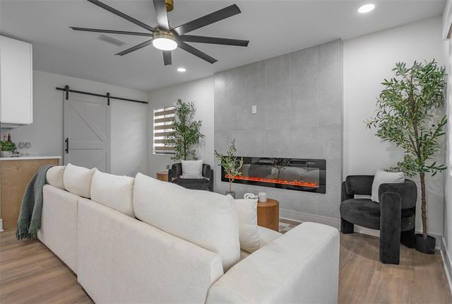 3517 W CHEROKEE AVENUE, Tampa, FL 33611