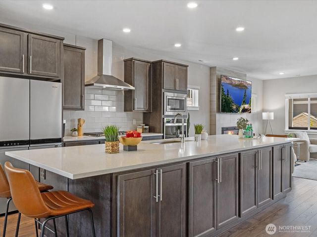20820 3rd Avenue SE, Bothell, WA 98012