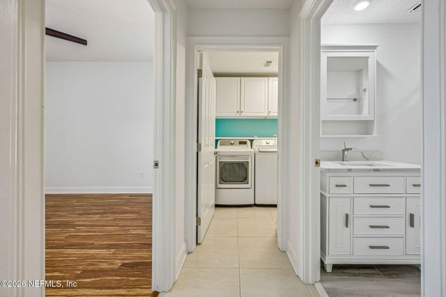 200 BERMUDA BAY Circle 202, Ponte Vedra Beach, FL 32082