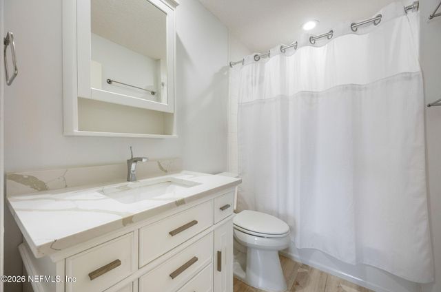 200 BERMUDA BAY Circle 202, Ponte Vedra Beach, FL 32082