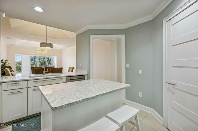 200 BERMUDA BAY Circle 202, Ponte Vedra Beach, FL 32082