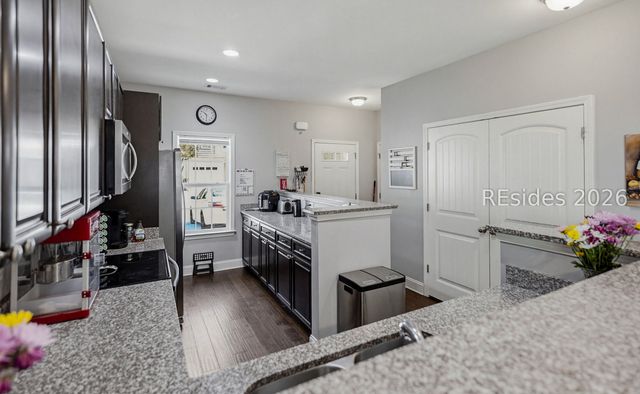 380 Dante Cir, Beaufort, SC 29906