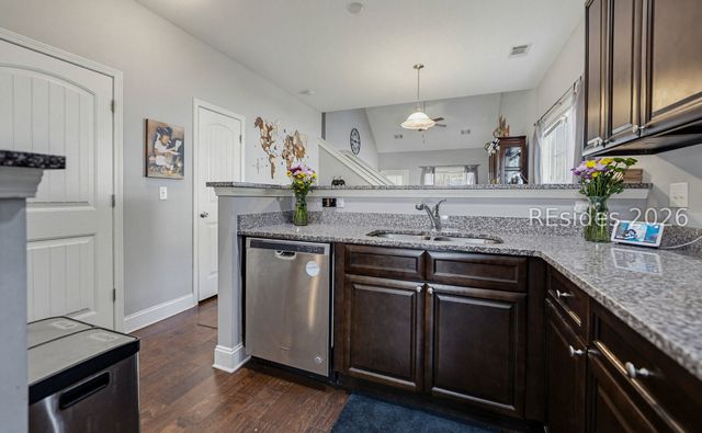 380 Dante Cir, Beaufort, SC 29906