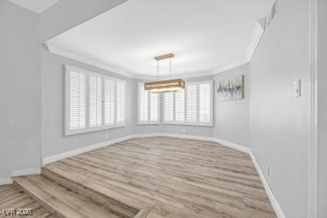 4932 Tierra Del Sol Drive, Las Vegas, NV 89113