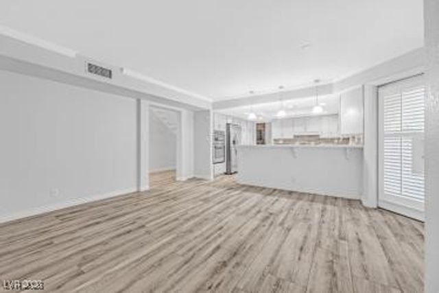 4932 Tierra Del Sol Drive, Las Vegas, NV 89113