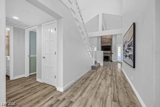 4932 Tierra Del Sol Drive, Las Vegas, NV 89113