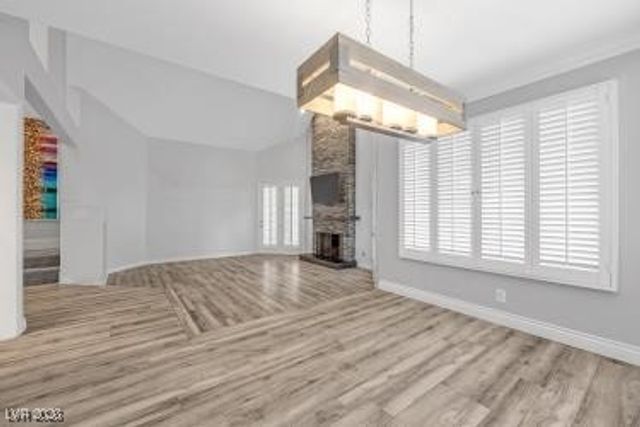 4932 Tierra Del Sol Drive, Las Vegas, NV 89113